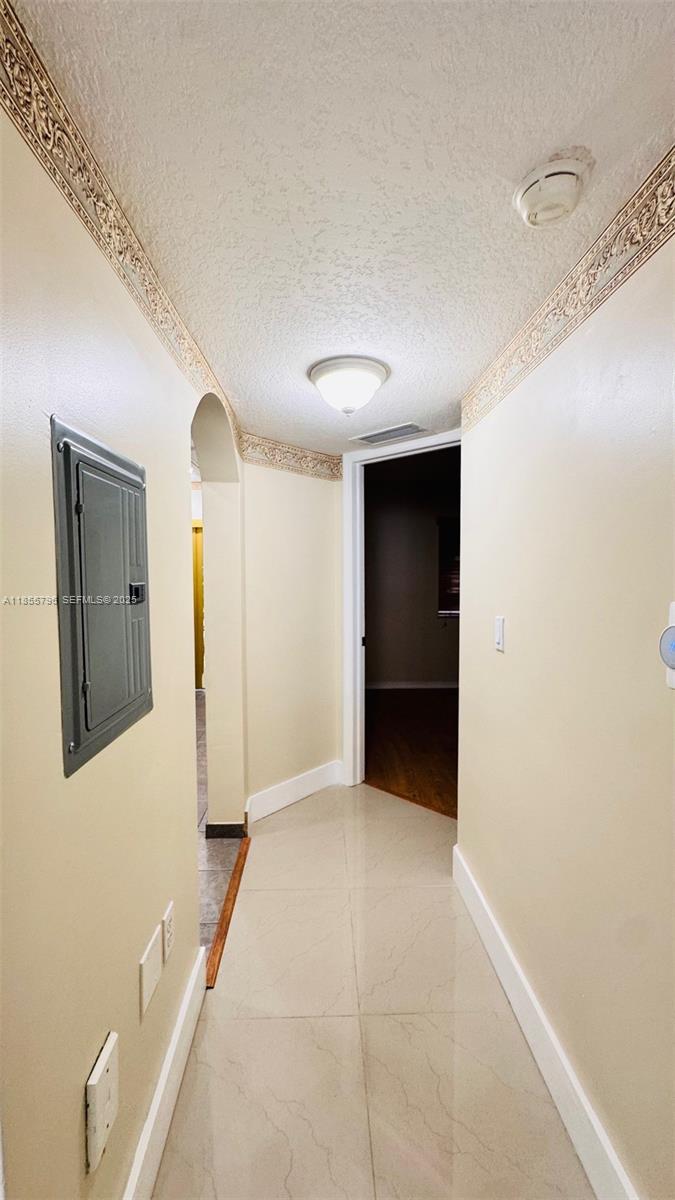 1260 Se 31st Court 102-34 Property Photo 8