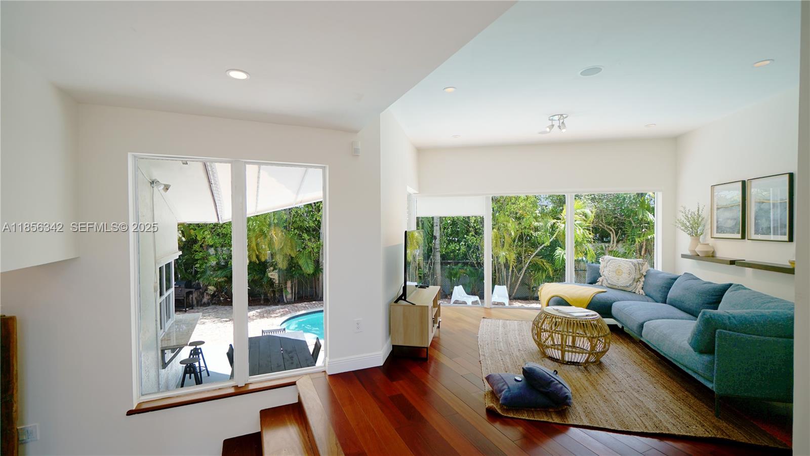 691 Ridgewood Road Property Photo 15