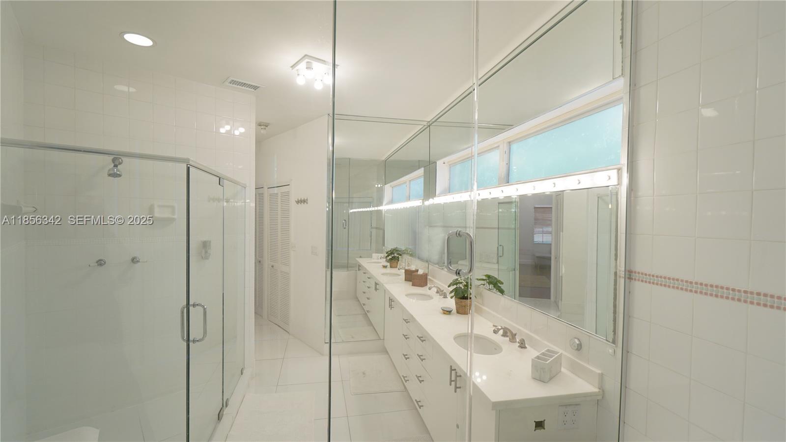 691 Ridgewood Road Property Photo 34