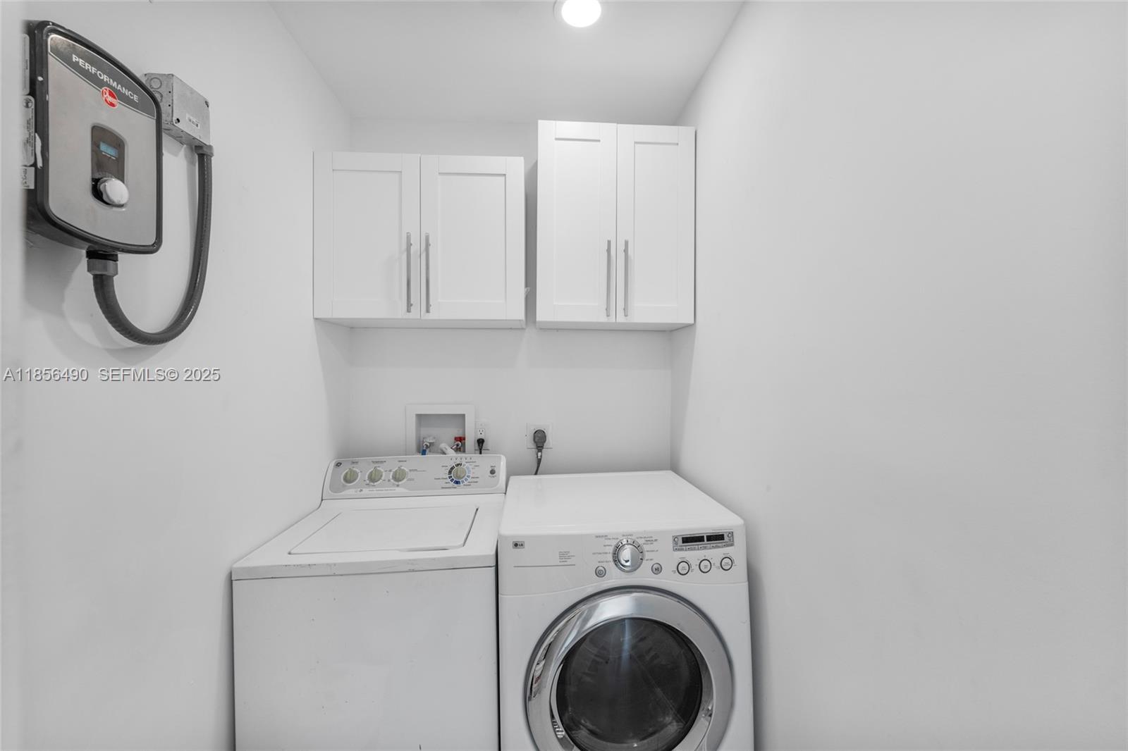 949 Se 5th Street Property Photo 26