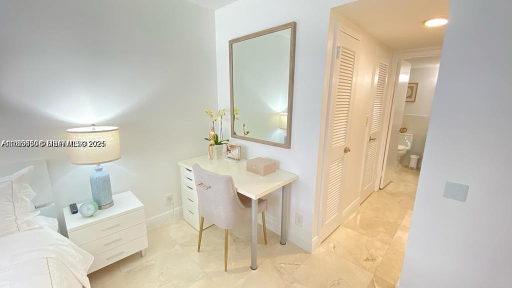 2030 S Ocean Drive 516 Property Photo 35