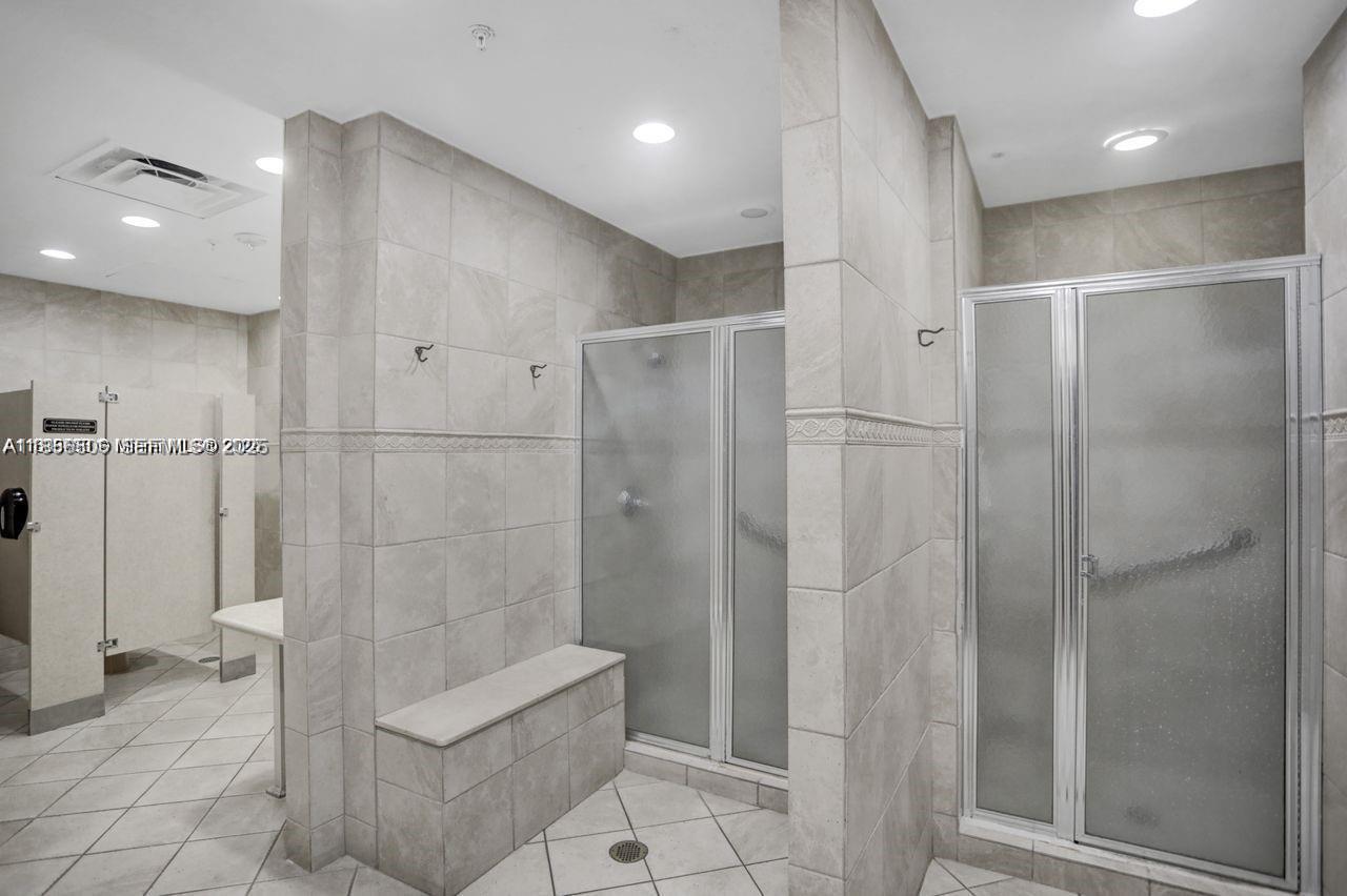 2030 S Ocean Drive 516 Property Photo 49