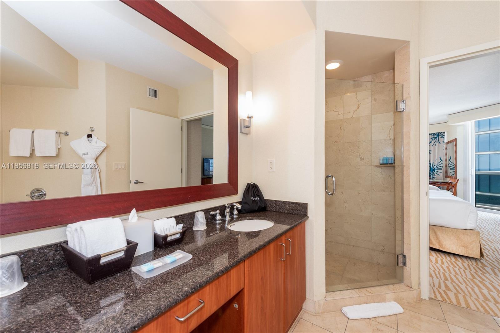 18001 Collins Avenue 1214- 1215 Property Photo 13