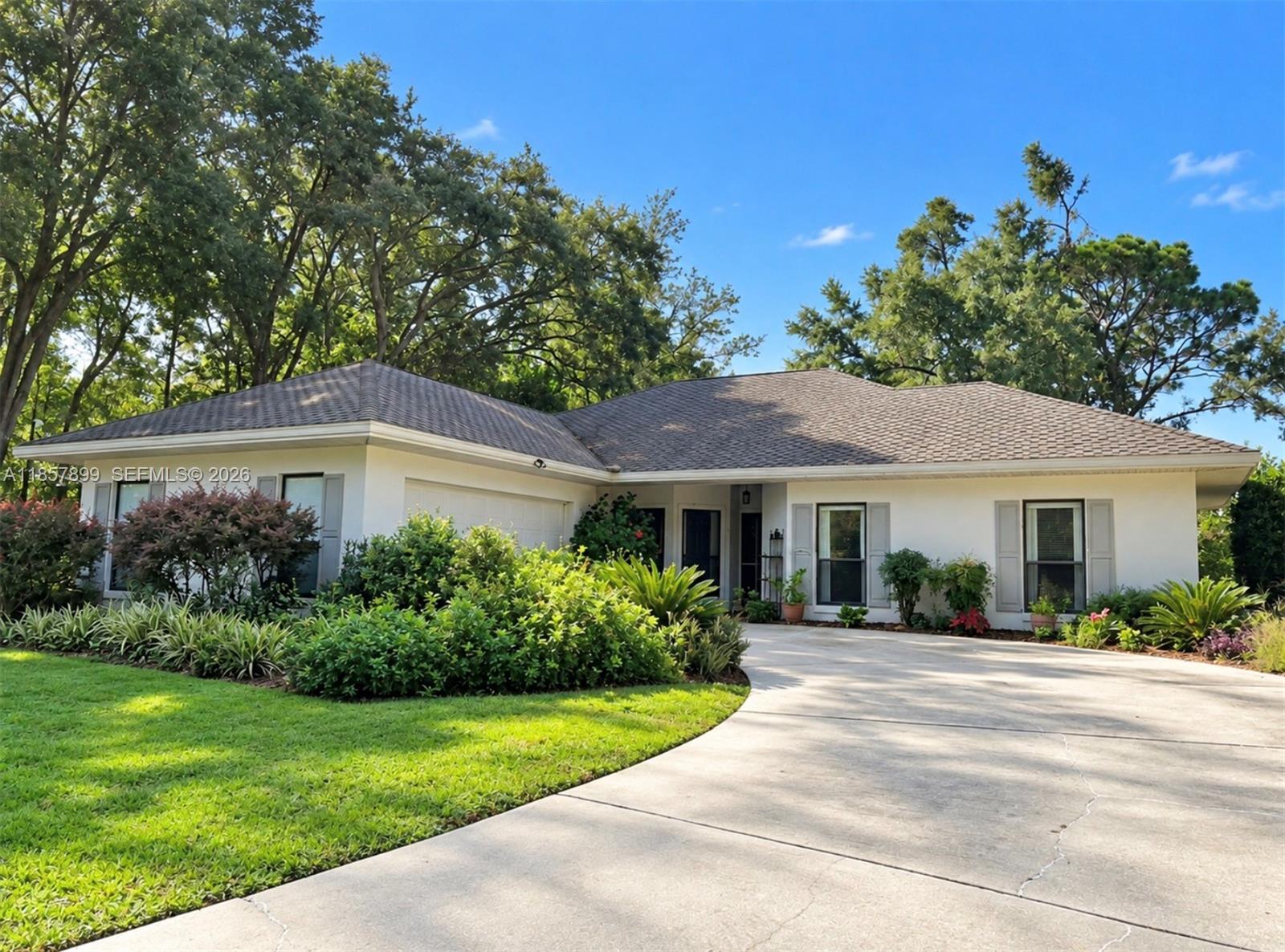 3356 N Bent Tree Point Property Photo 1