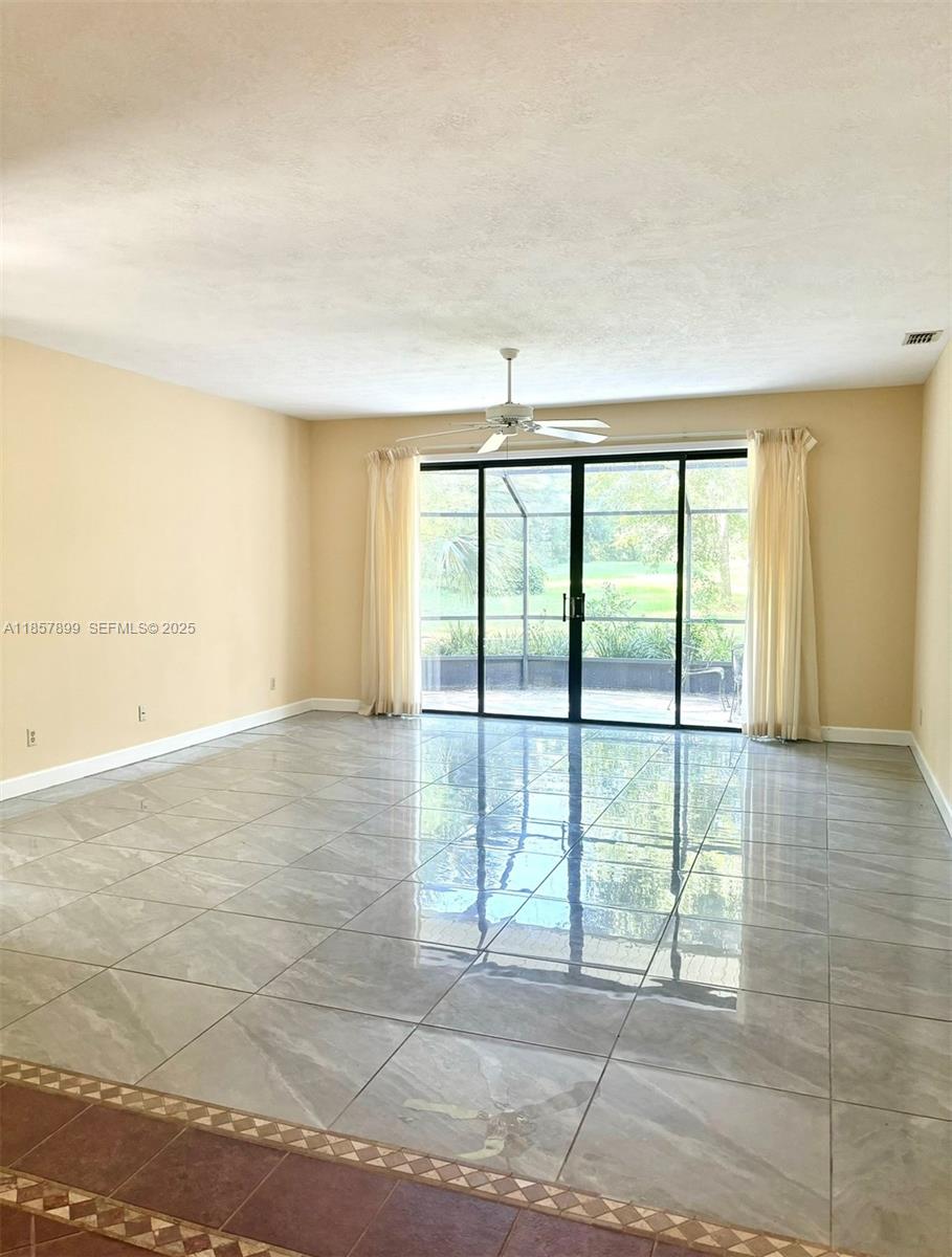 3356 N Bent Tree Point Property Photo 8
