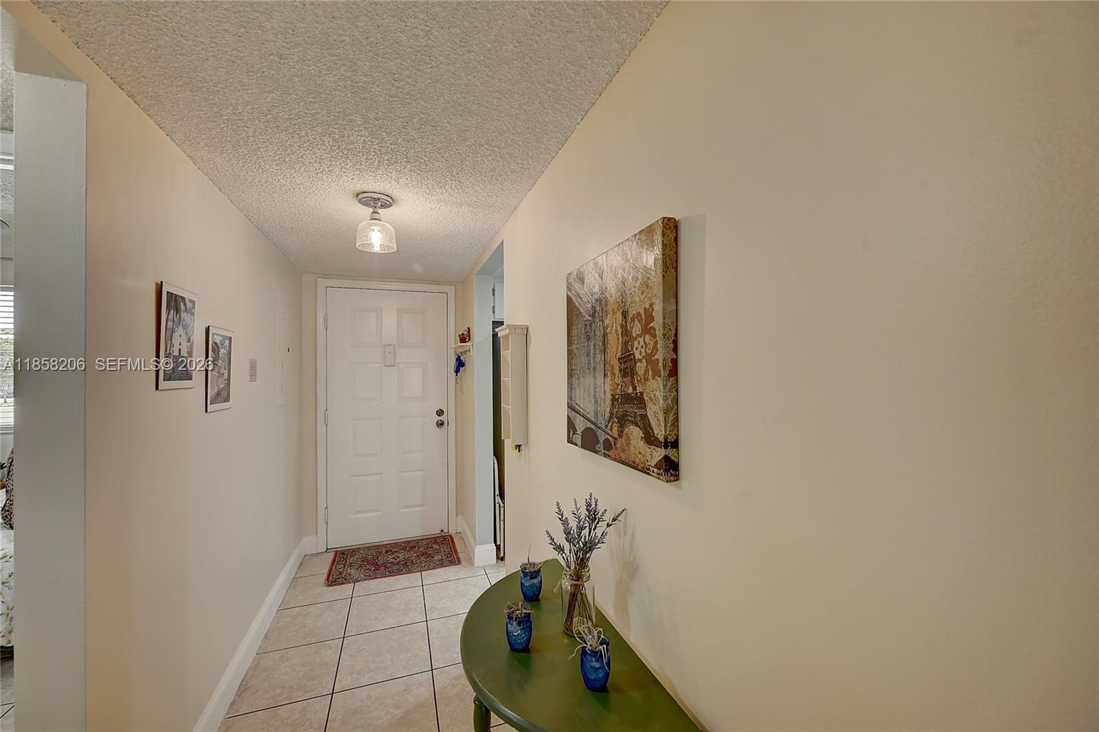3186 Via Poinciana 203 Property Photo 2