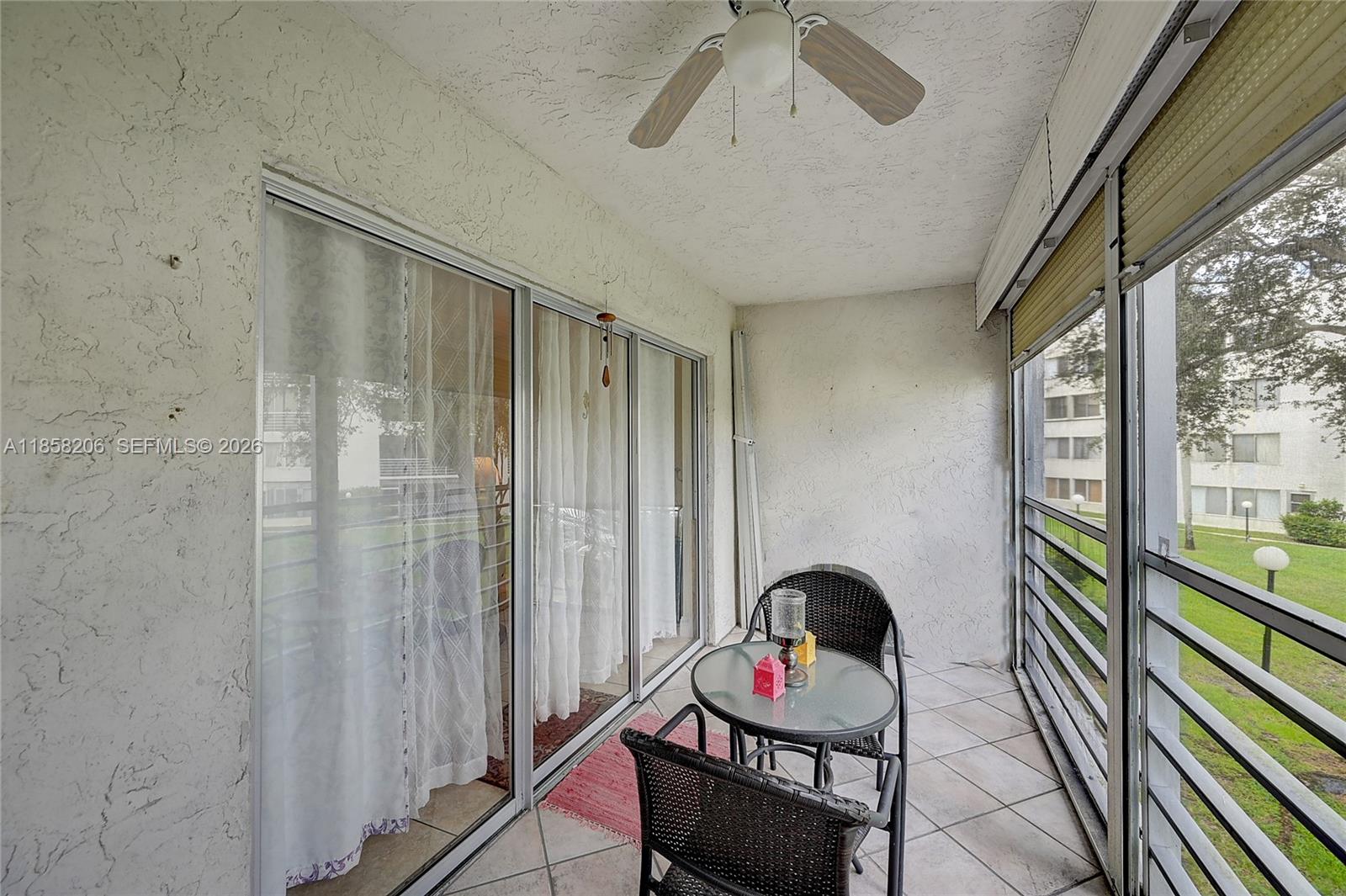 3186 Via Poinciana 203 Property Photo 14