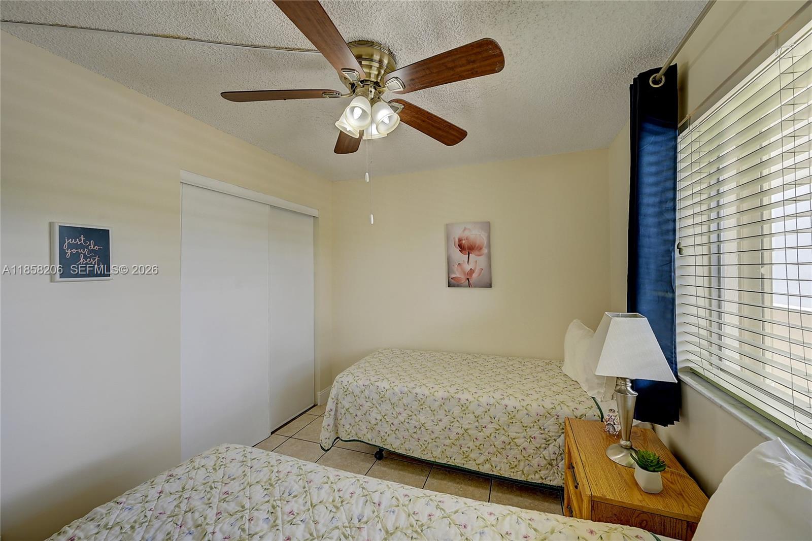 3186 Via Poinciana 203 Property Photo 16