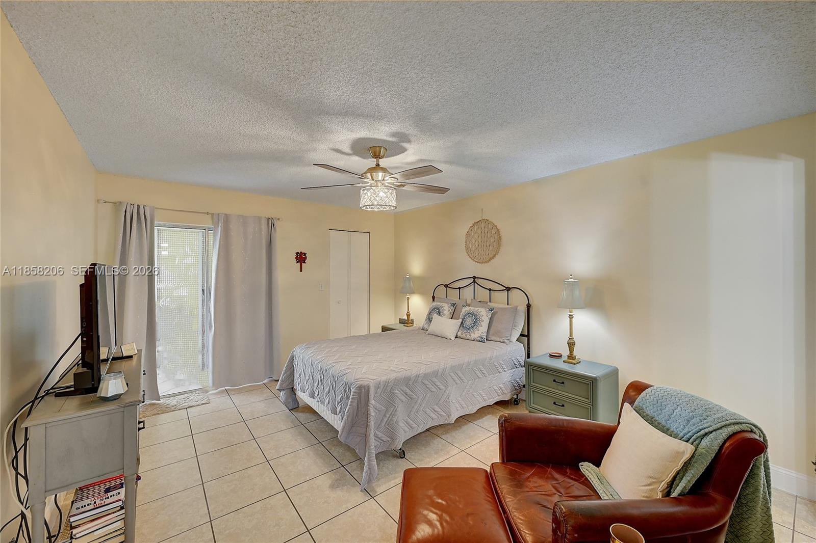 3186 Via Poinciana 203 Property Photo 19