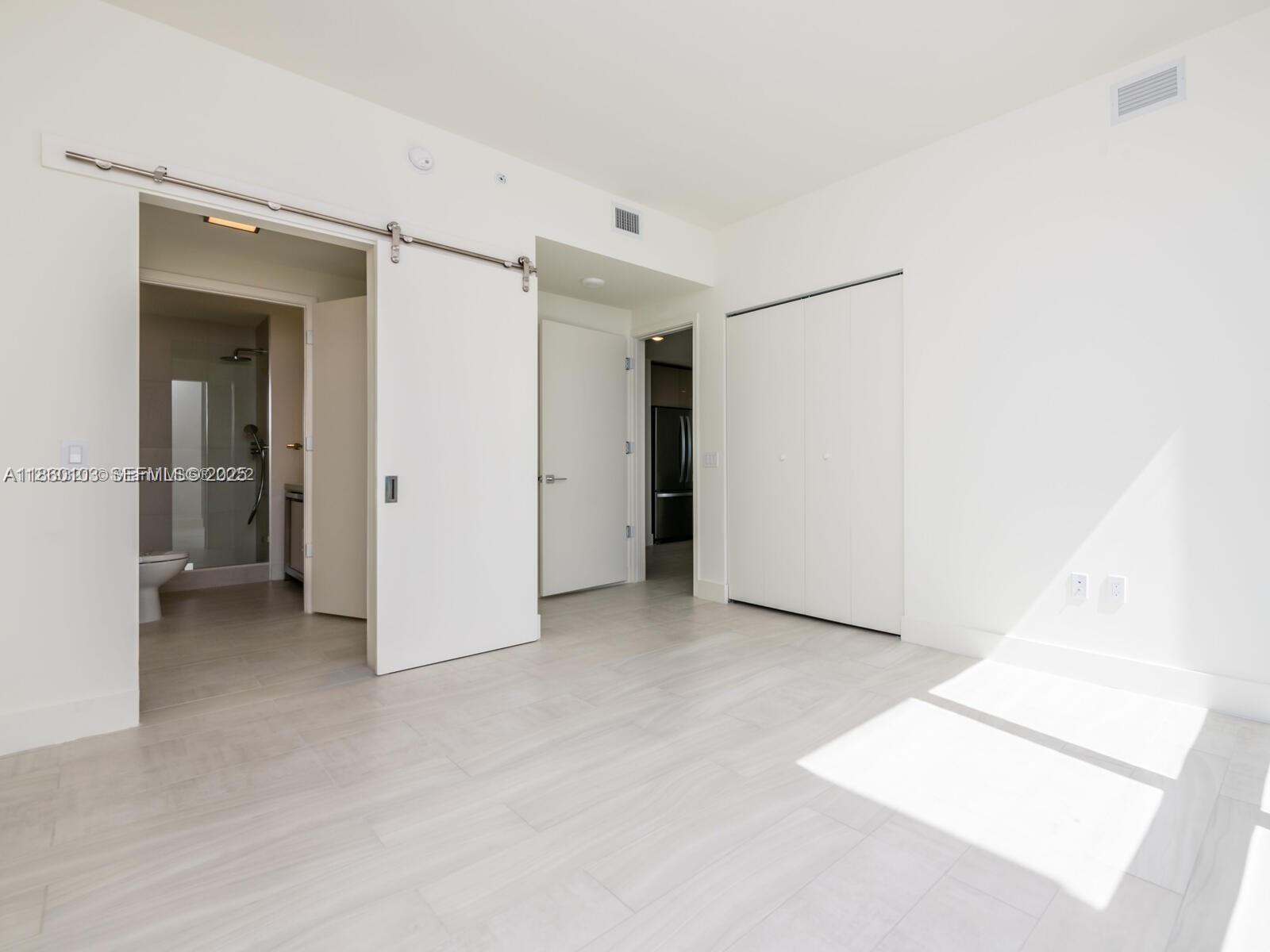 2000 Metropica Way 2509 Property Photo 41