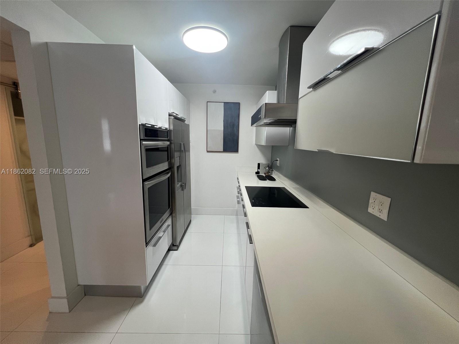 100 Lincoln Road 1022 Property Photo 17