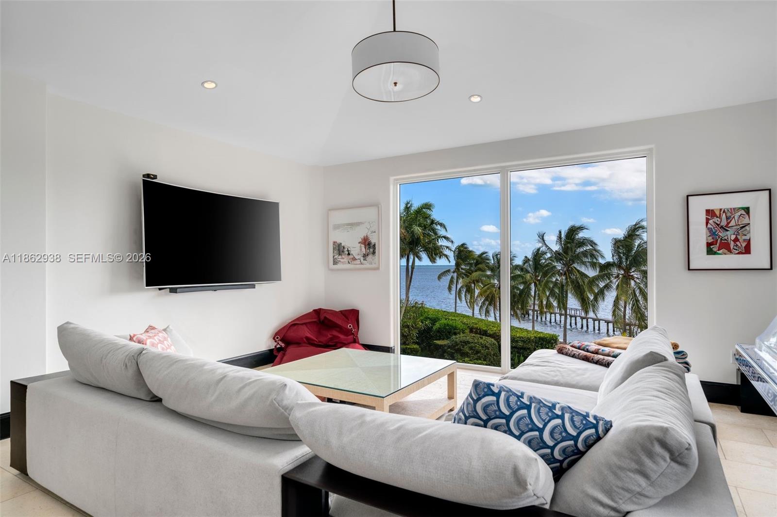 3305 S Moorings Way Property Photo 14