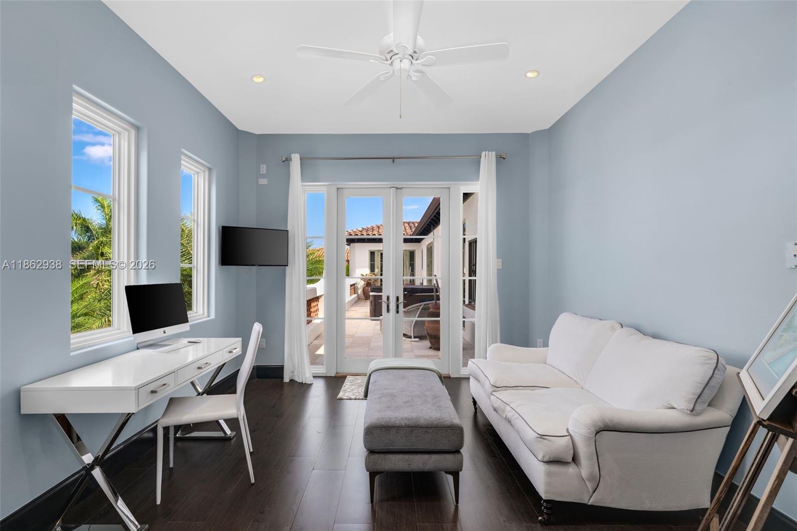 3305 S Moorings Way Property Photo 24