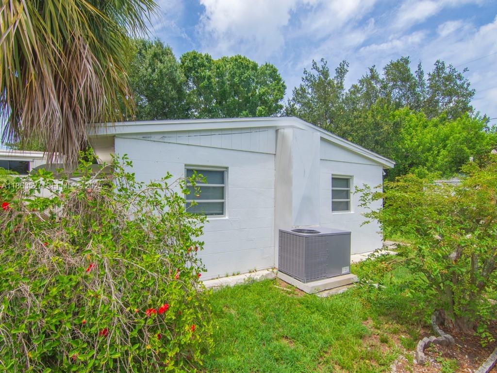 1650 5 Avenue Property Photo 5