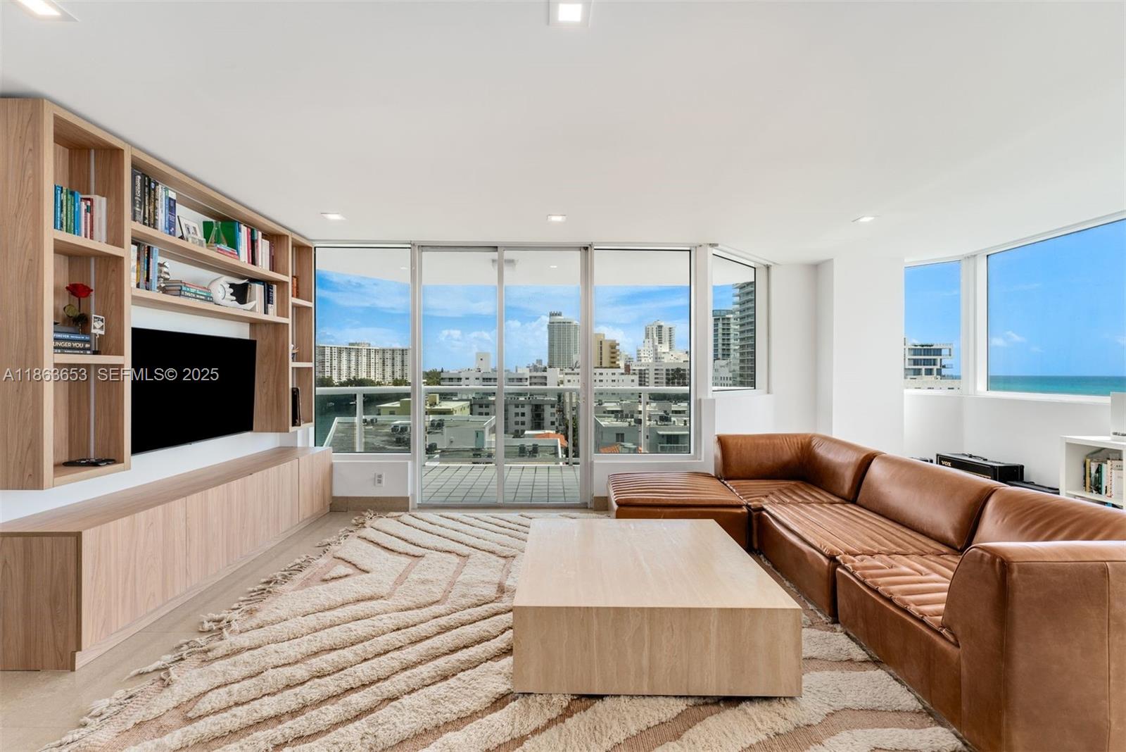 A11863653 Property Photo 2