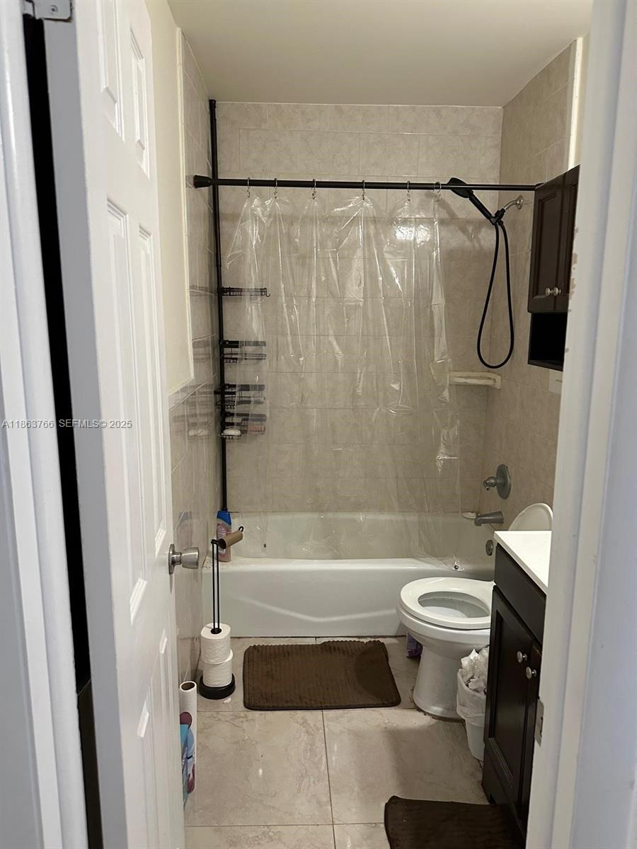 11208 Sw 67th Terrace Property Photo 17