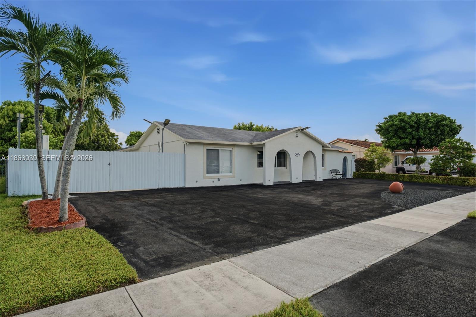 6553 Sw 148th Place Property Photo 3