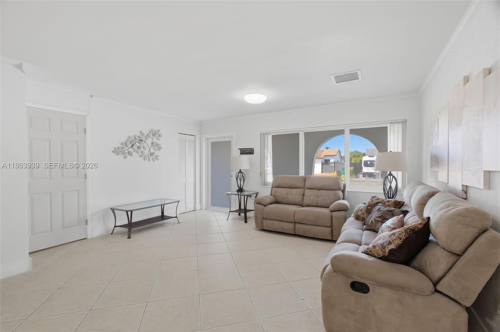6553 Sw 148th Place Property Photo 4