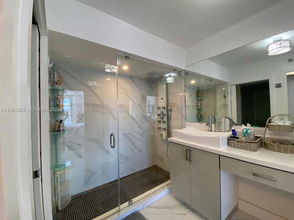3530 Mystic Pointe Drive 3014 Property Photo 30