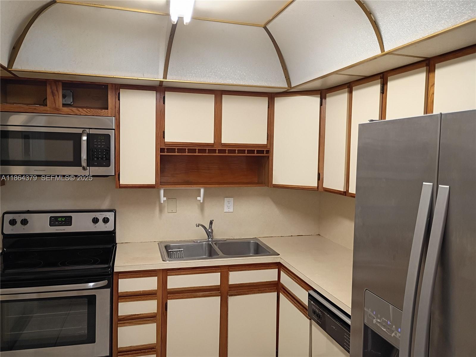 14165 Sw 87th Street D103 Property Photo 5