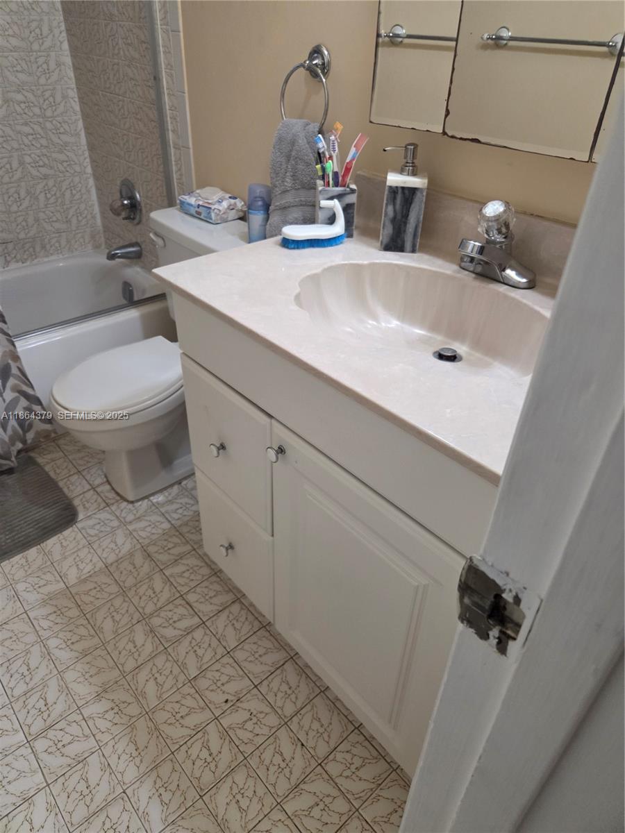 14165 Sw 87th Street D103 Property Photo 13