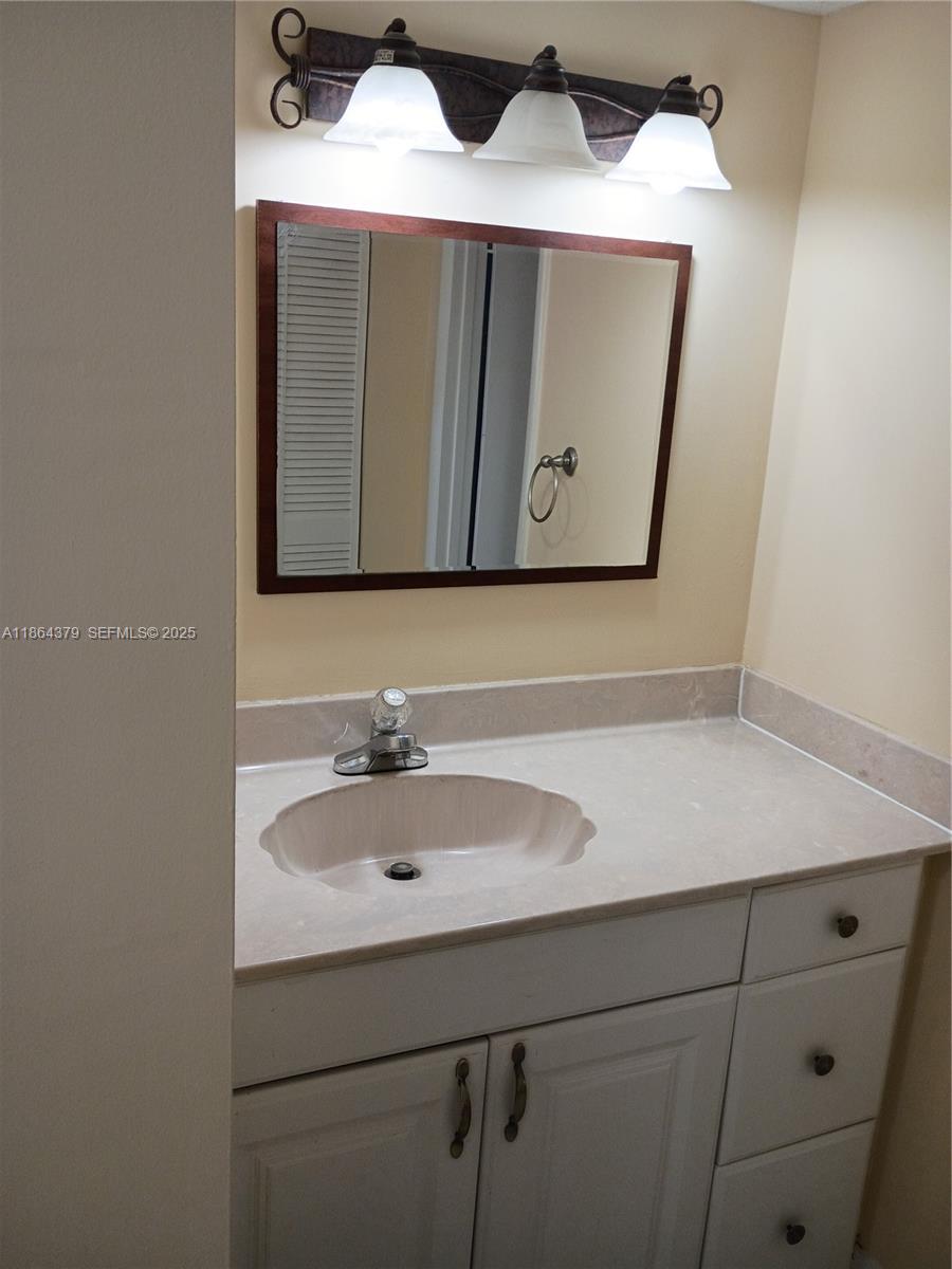 14165 Sw 87th Street D103 Property Photo 35