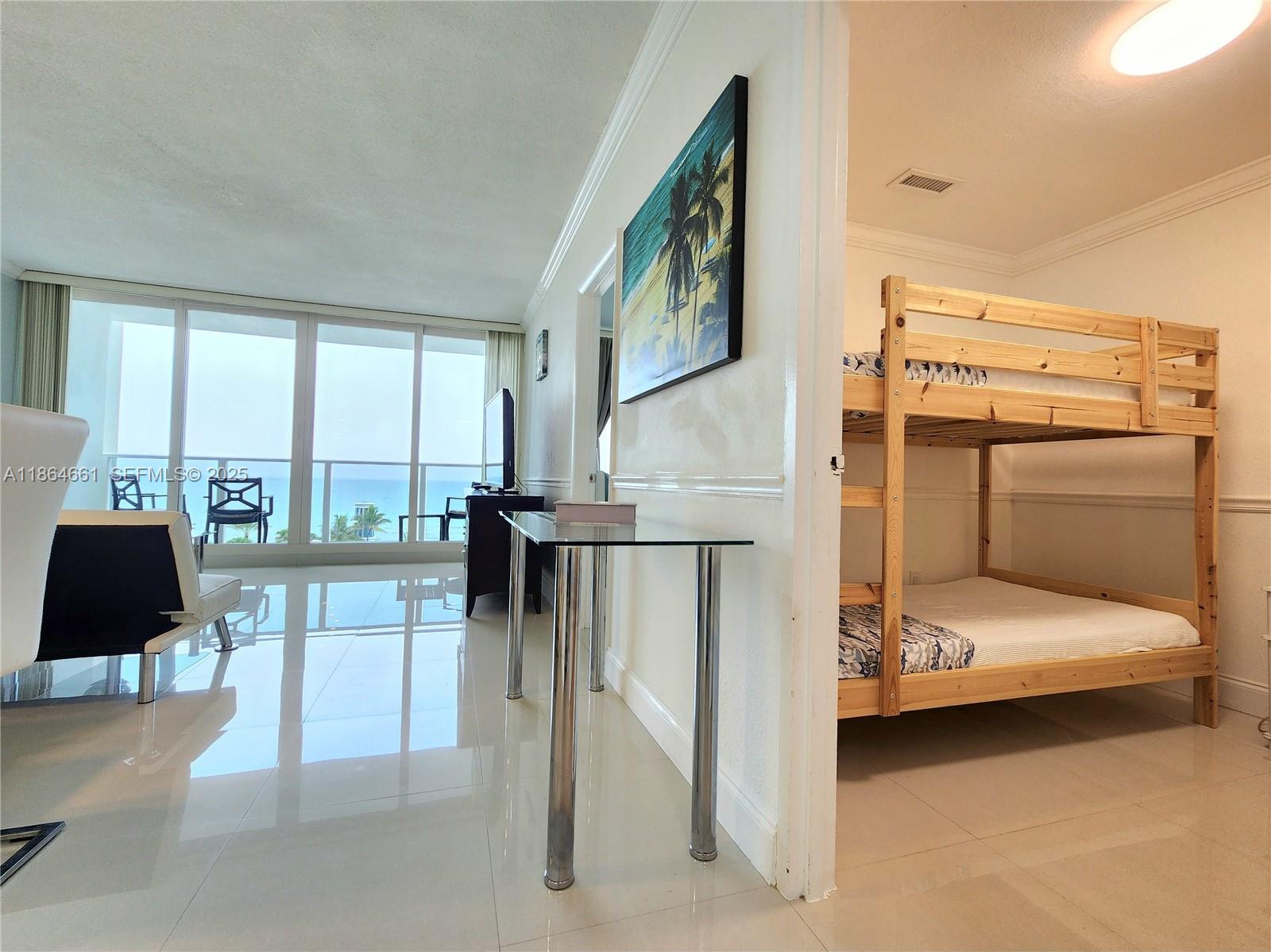 3505 S Ocean Drive 707 Property Photo 14