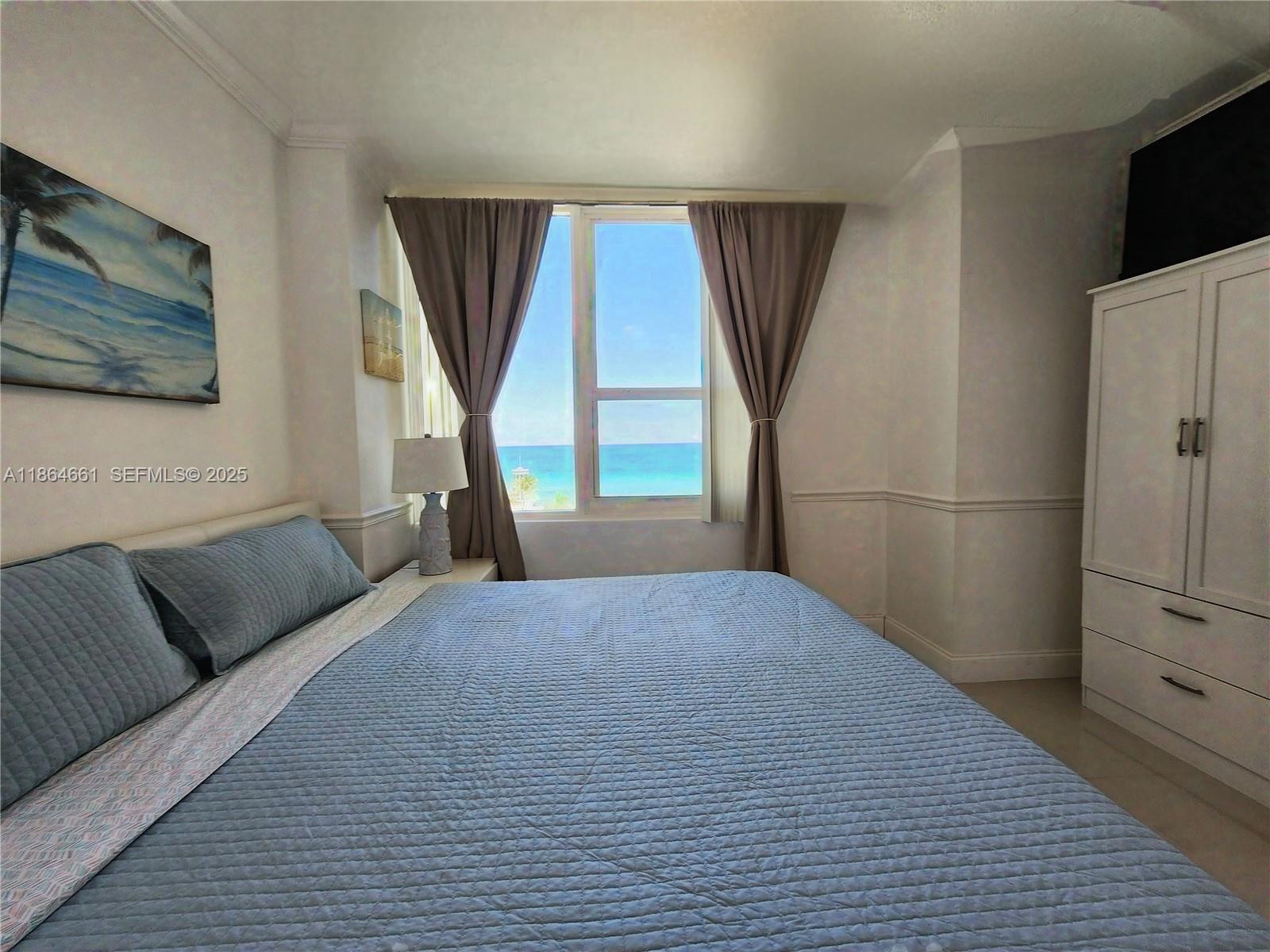3505 S Ocean Drive 707 Property Photo 18