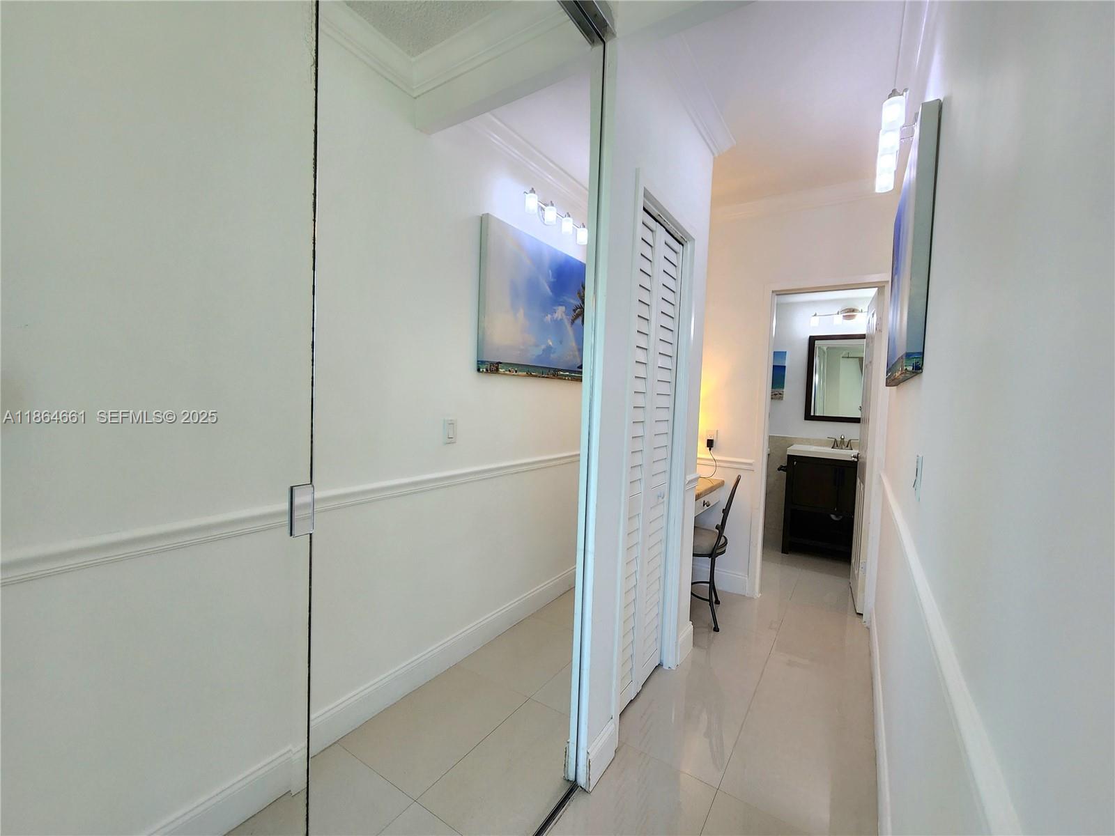 3505 S Ocean Drive 707 Property Photo 20