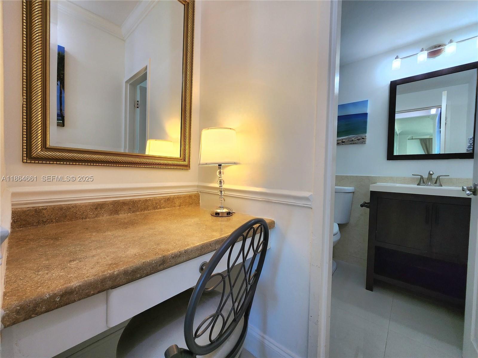 3505 S Ocean Drive 707 Property Photo 21