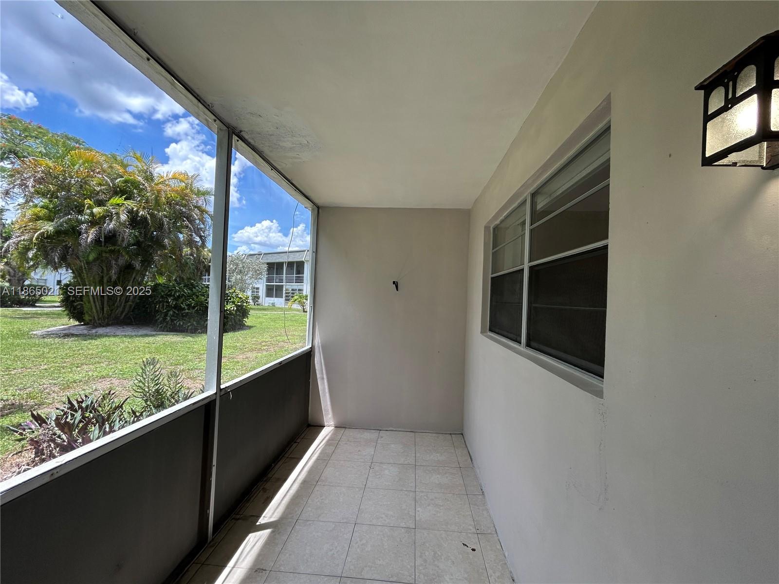 6505 Winfield Boulevard B-18 Property Photo 13