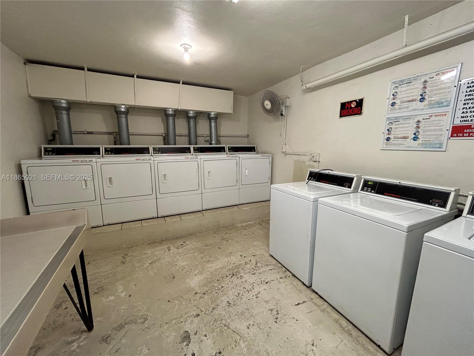 6505 Winfield Boulevard B-18 Property Photo 17
