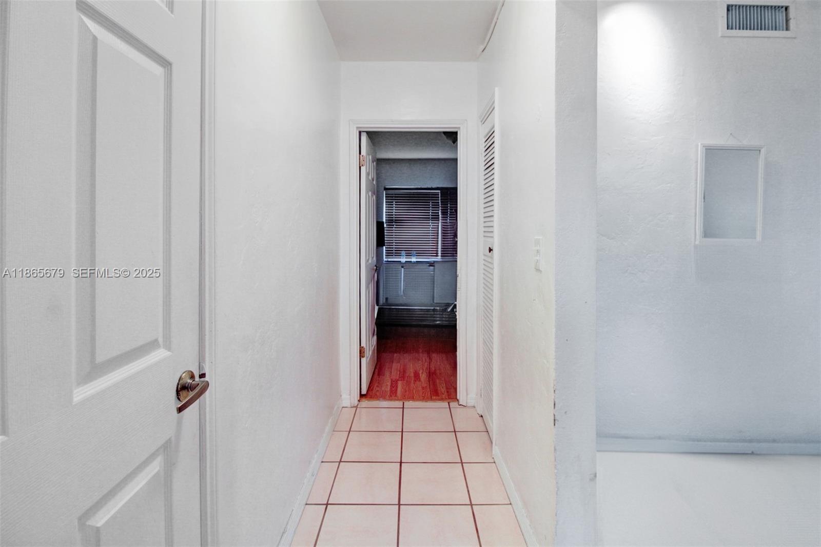 3451 Sw 11th Street 8a Property Photo 6