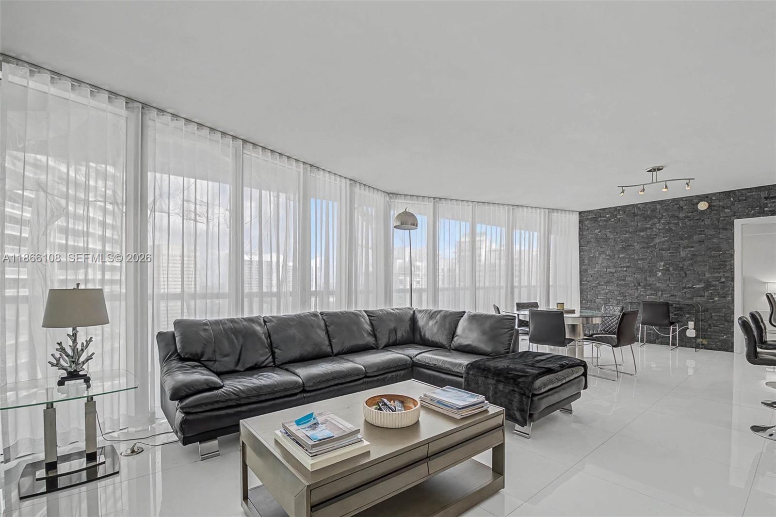 495 Brickell Avenue 3504 Property Photo 8