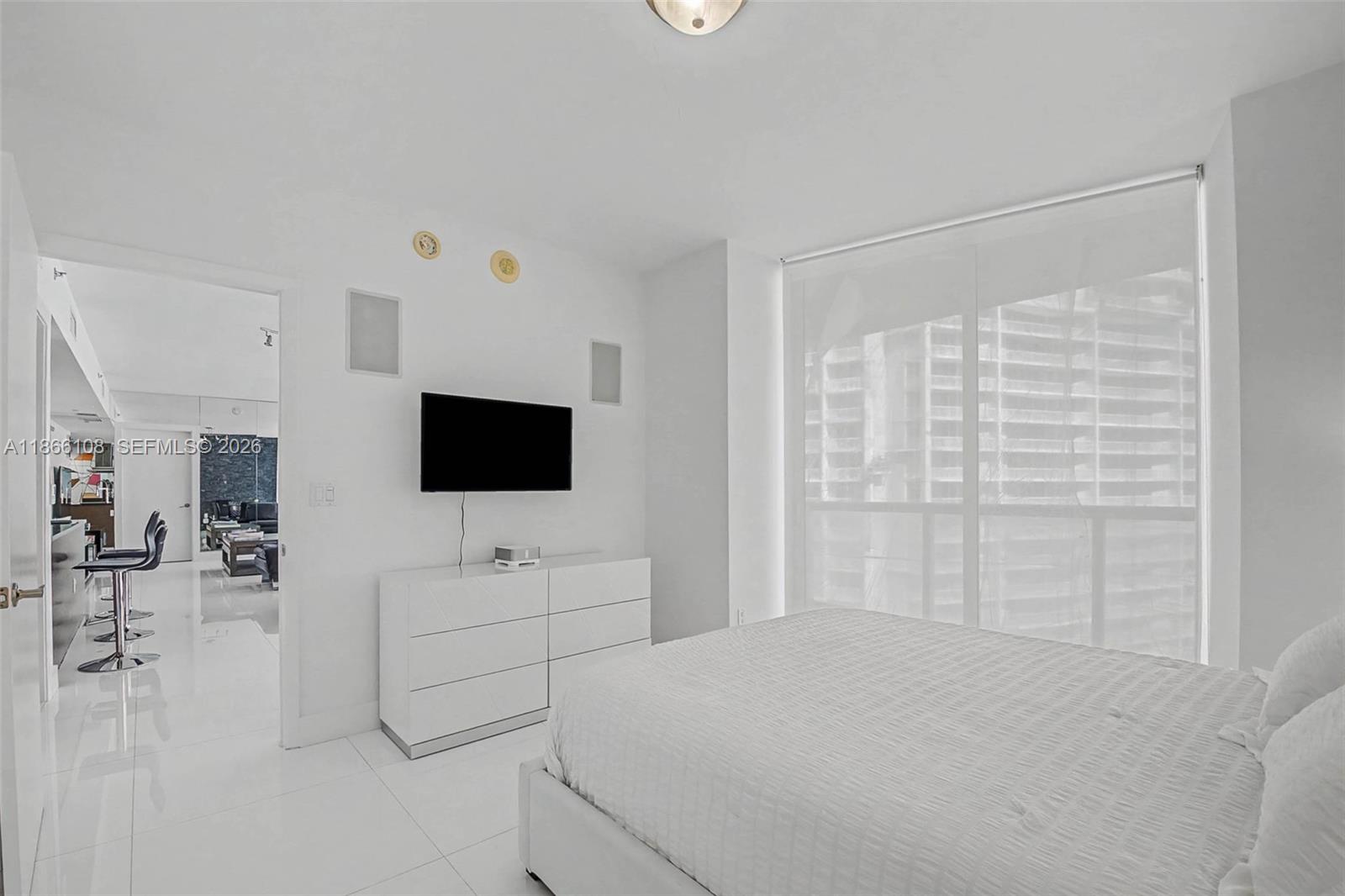 495 Brickell Avenue 3504 Property Photo 11