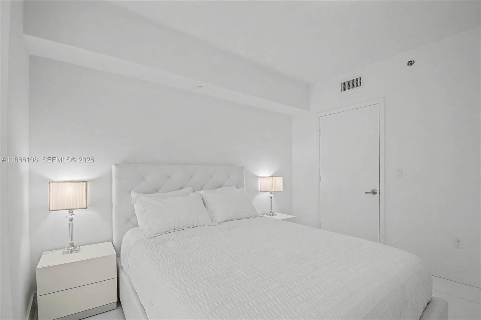 495 Brickell Avenue 3504 Property Photo 17