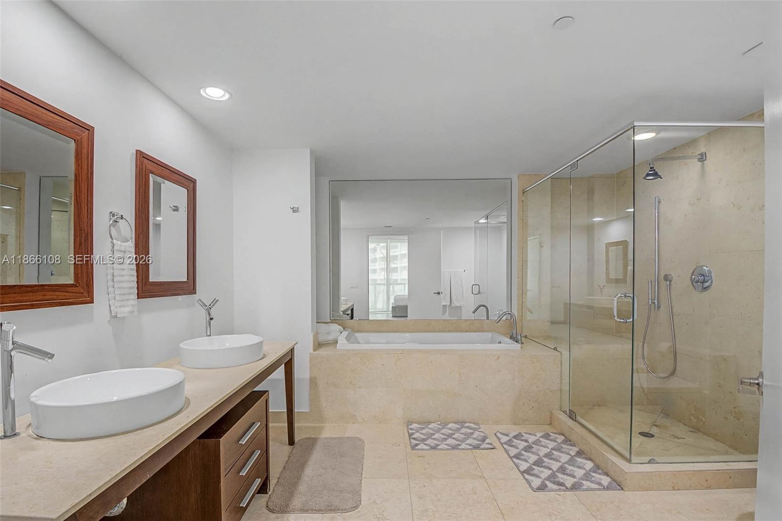 495 Brickell Avenue 3504 Property Photo 25