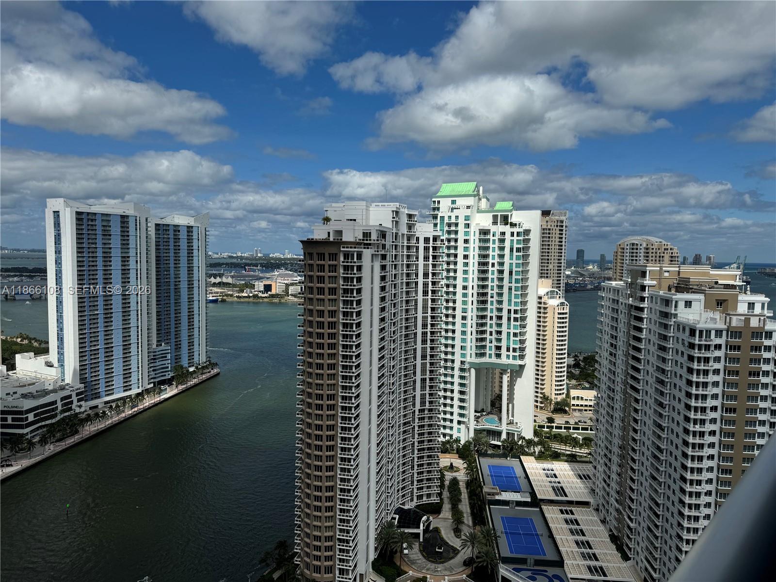 495 Brickell Avenue 3504 Property Photo 36