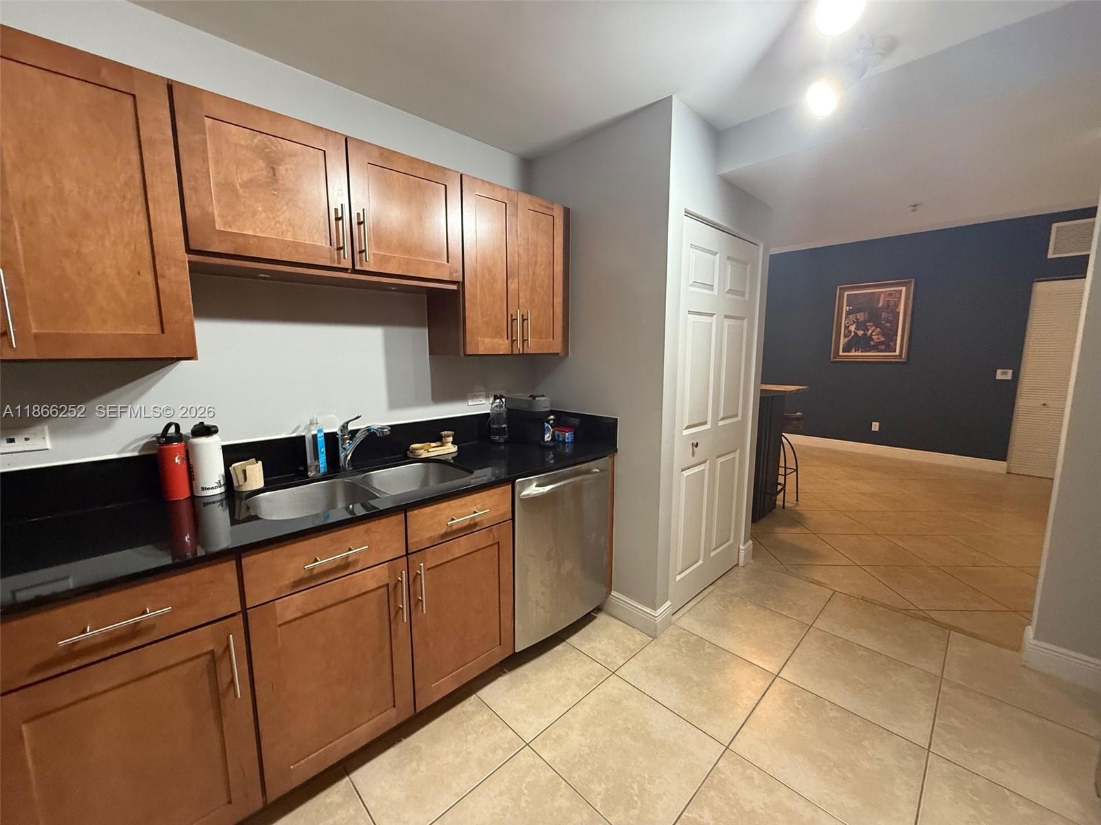 8395 Sw 73rd Avenue 509 Property Photo 12