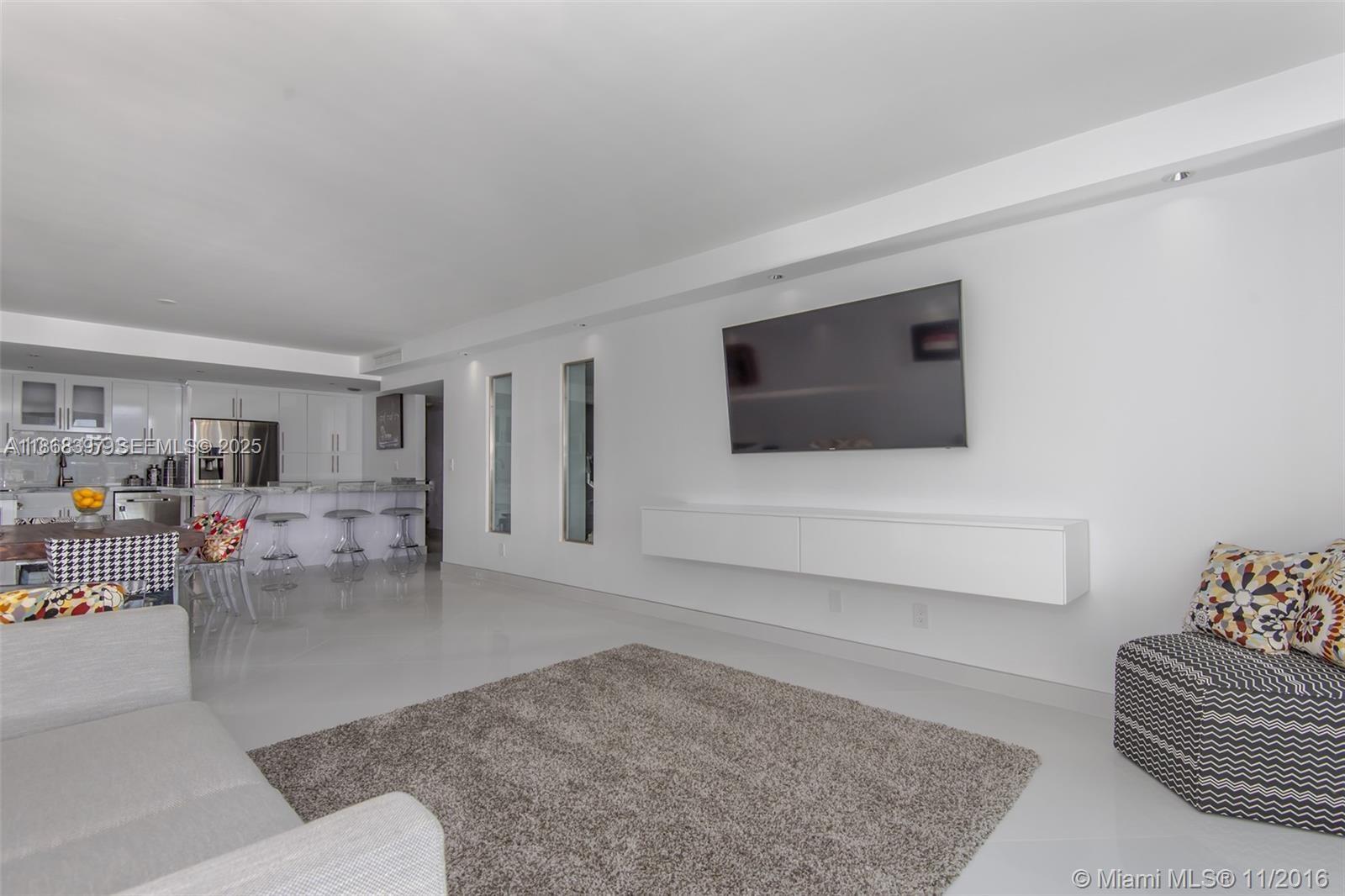 19390 Collins Avenue 1121 Property Photo 13