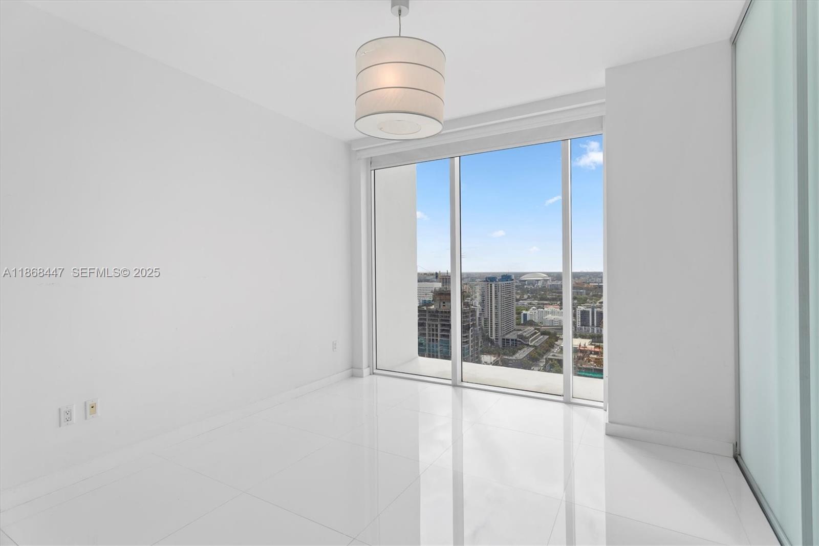1040 Biscayne Boulevard 3106 Property Photo 22