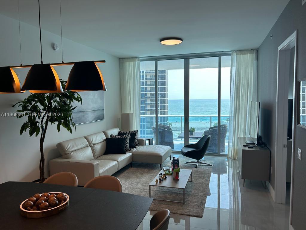 17550 Collins Avenue 804 Property Photo 1