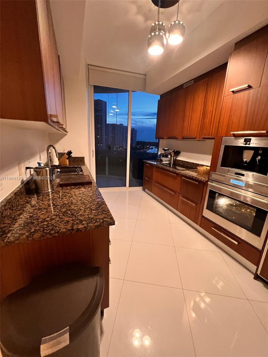 15811 Collins Avenue 605 Property Photo 13