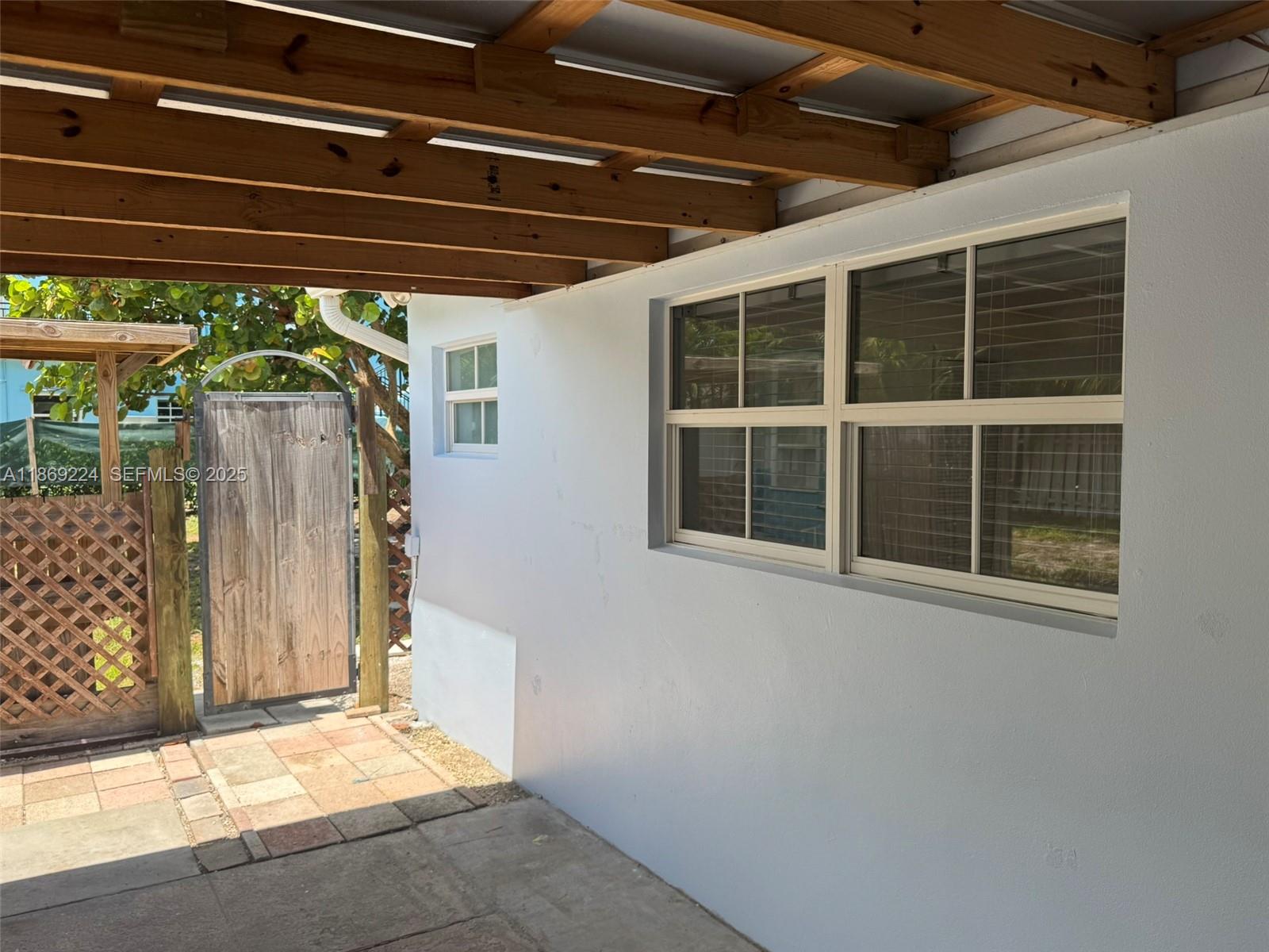 121 Linda Lane Property Photo 12