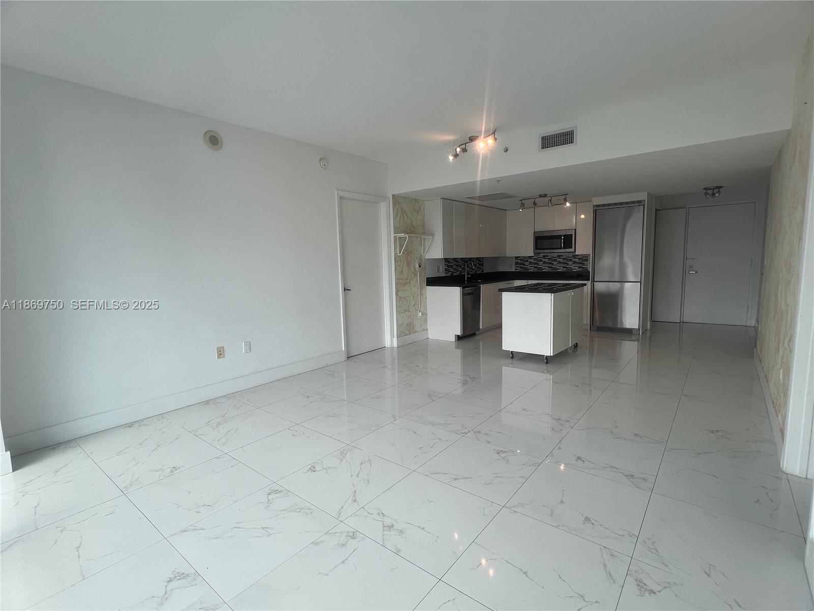 92 Sw 3rd Street 3803 Property Photo 6