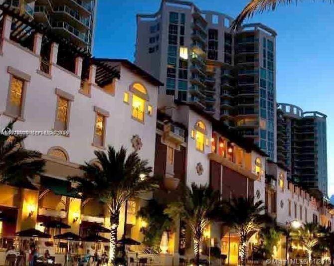 200 Sunny Isles Boulevard 2-704 Property Photo 10