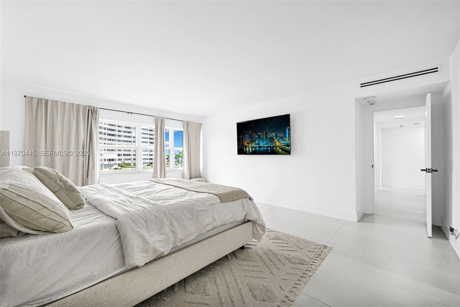 2100 S Ocean Drive 3cd Property Photo 16