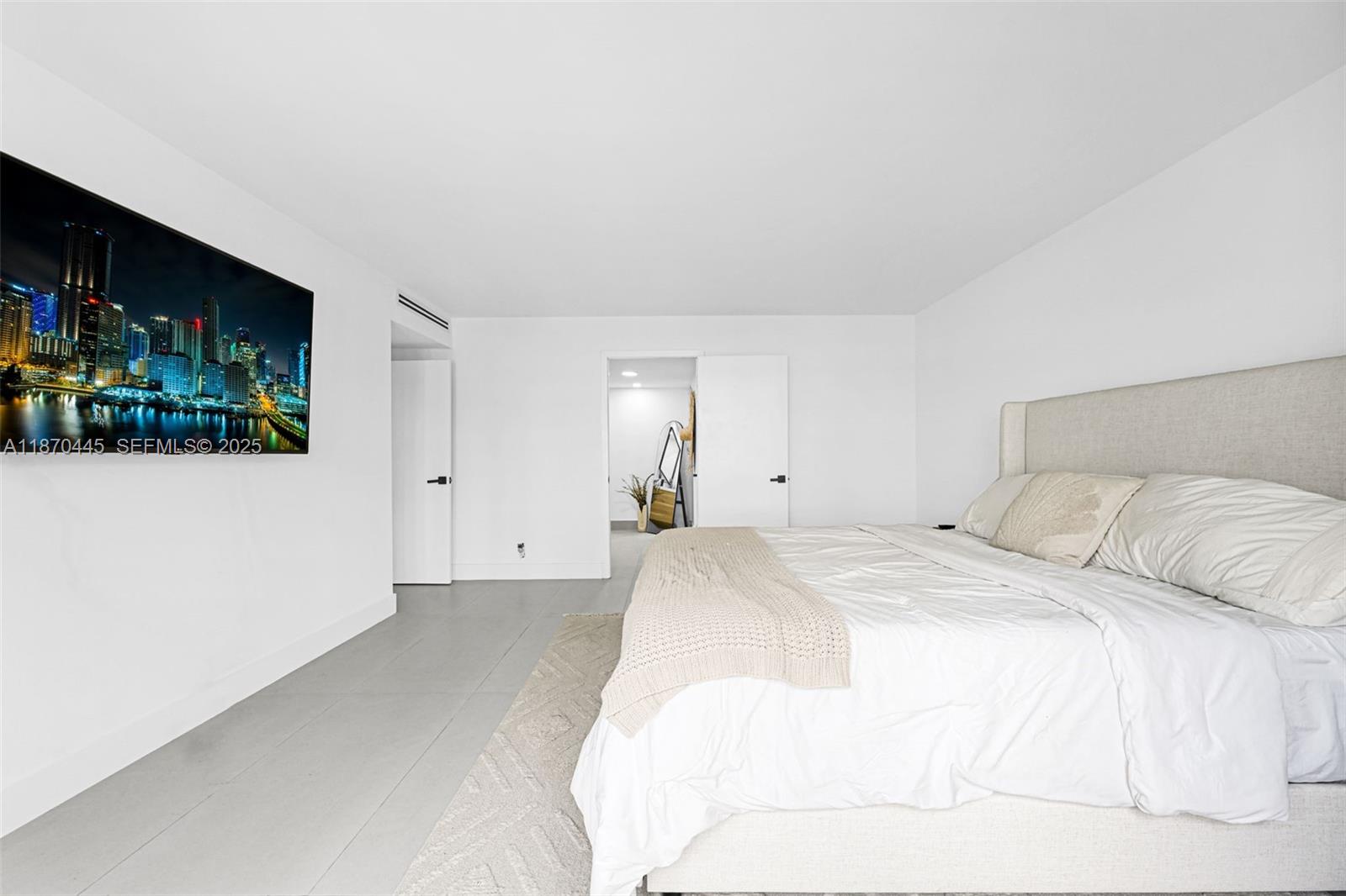 2100 S Ocean Drive 3cd Property Photo 17