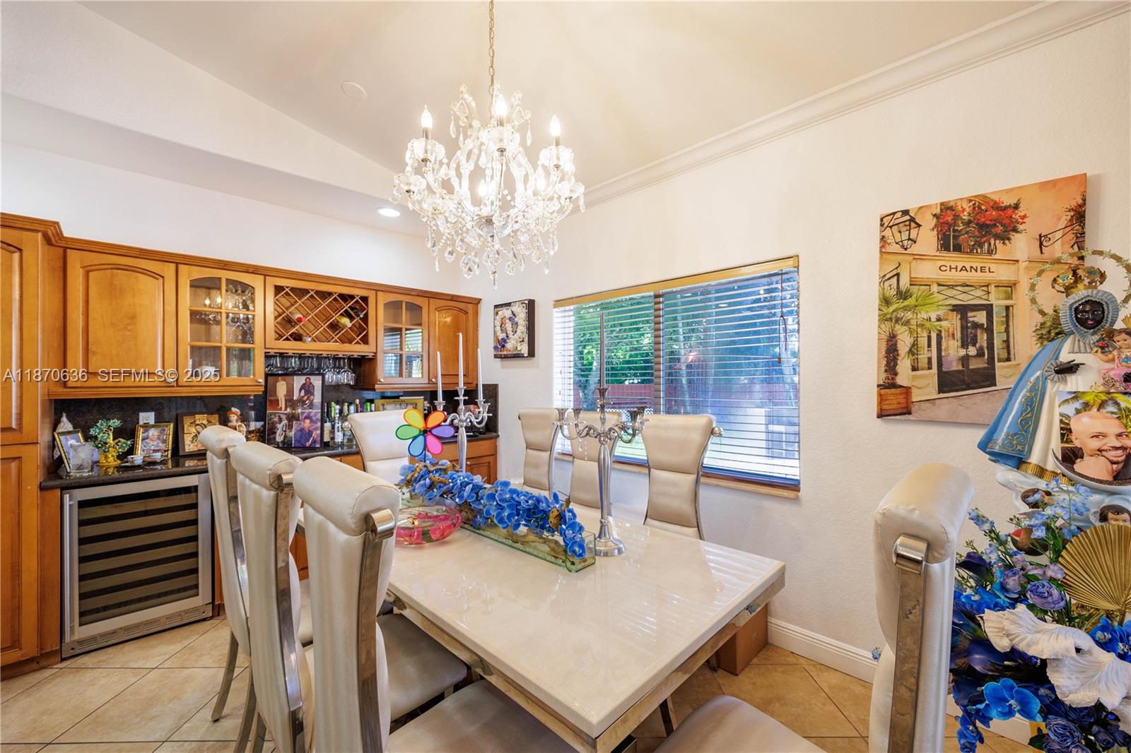 A11870636 Property Photo 21