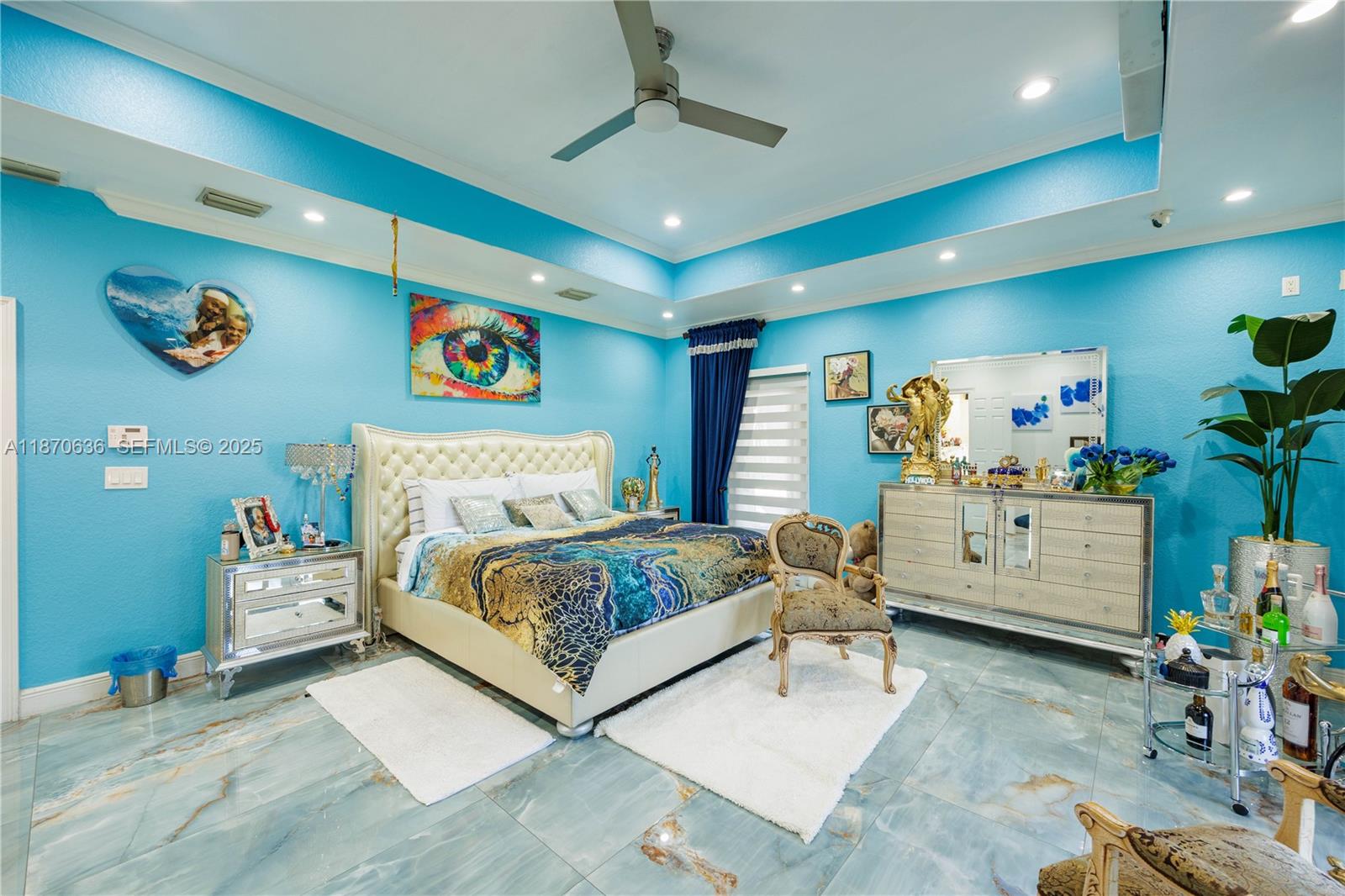 A11870636 Property Photo 23